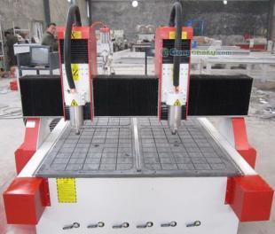 供應新疆實木門雕刻機|和田木工雕刻機價格_機械及行業(yè)設備_世界工廠網(wǎng)中國產(chǎn)品信息庫